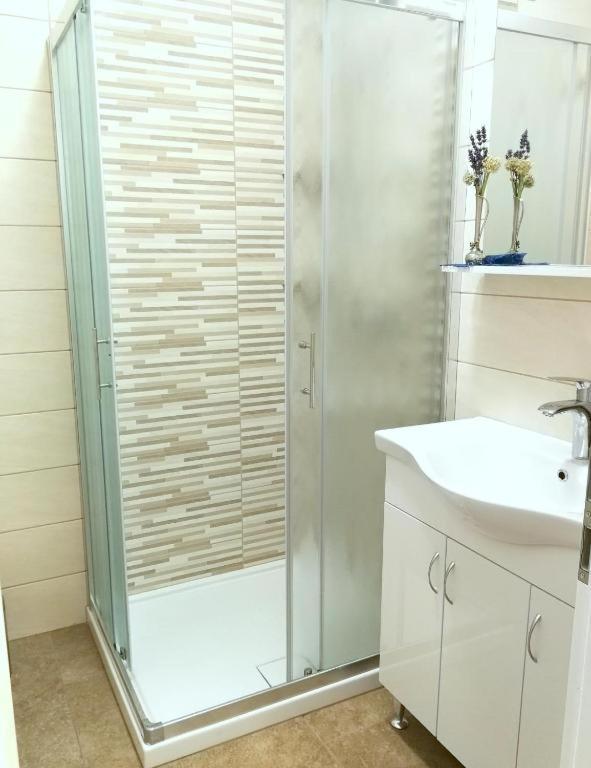 Apartma As Lesce  Exteriör bild
