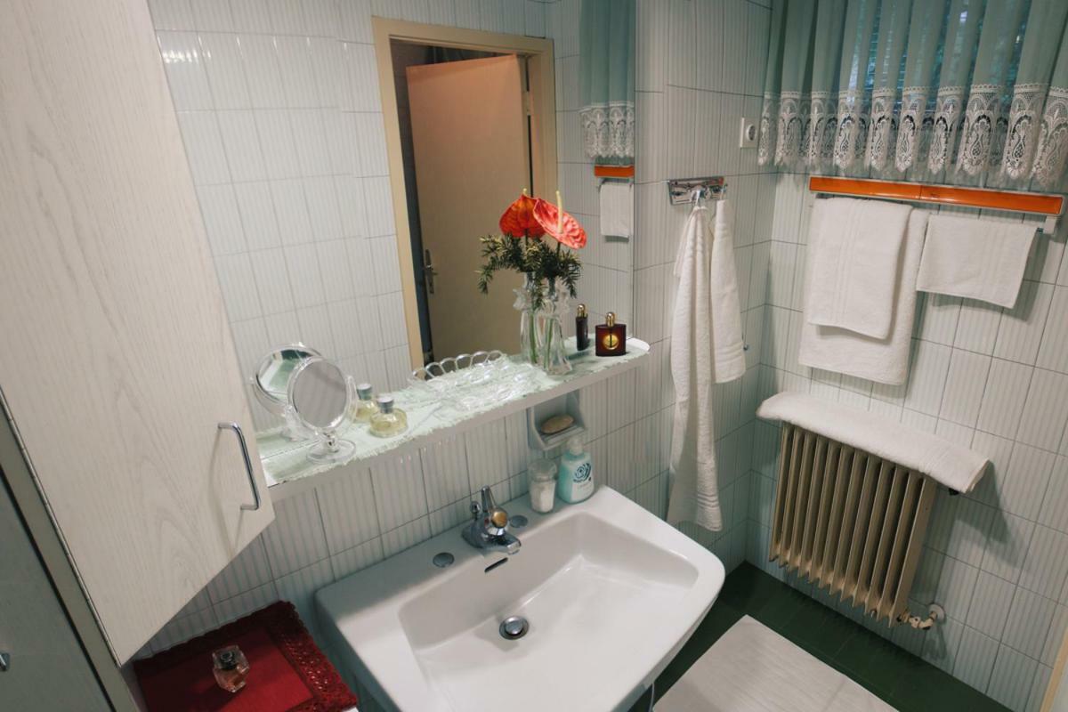 Apartma As Lesce  Exteriör bild