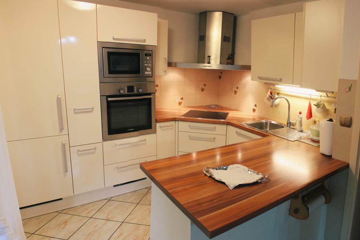 Apartma As Lesce  Exteriör bild